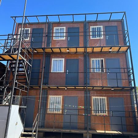 Residencial Oasis Container Apartment กาลามา ภายนอก รูปภาพ